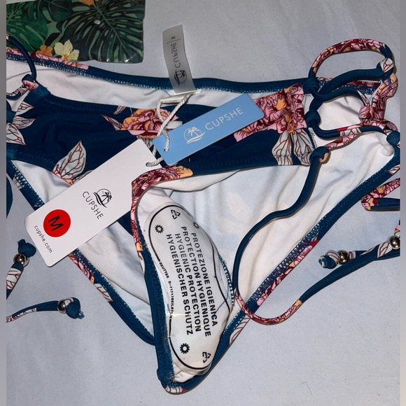 Two piece swim suit brand new - Picture 4 of 7